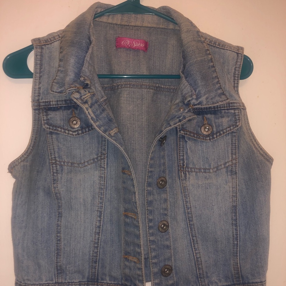 Jean Vest